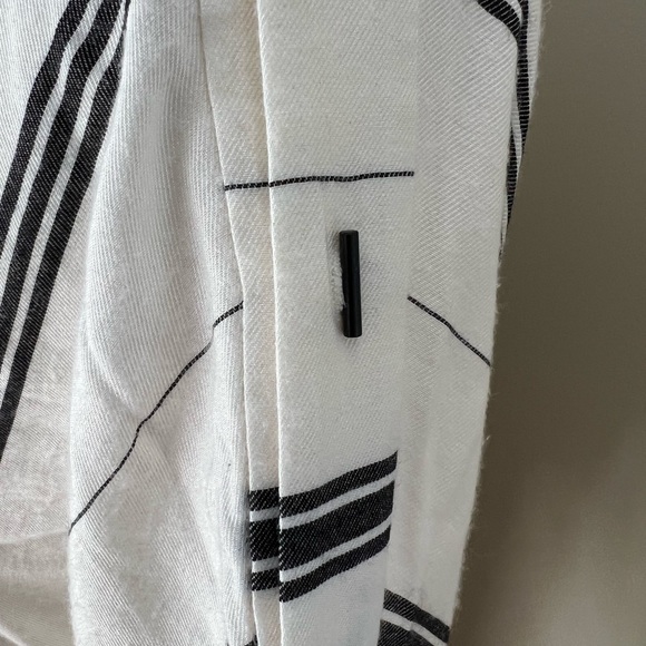 Tibi size small ivory and black stripe top - Picture 3 of 8